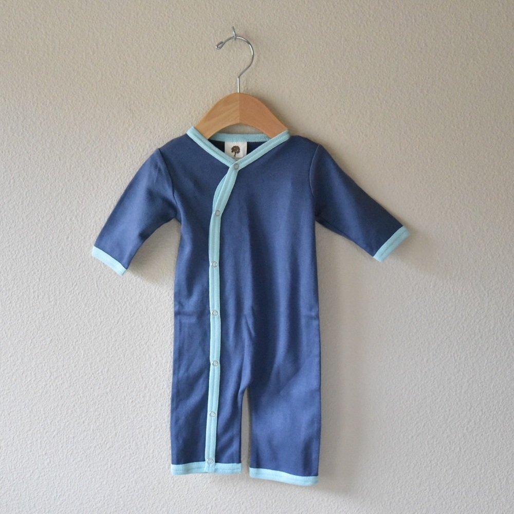 Kate Quinn snap front sleeper